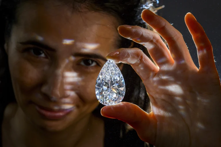 Conflict-Free Diamonds: Ethical Buying for a Better World